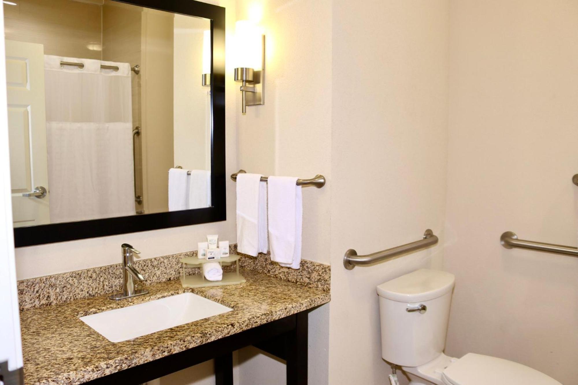Holiday Inn Express & Suites Houston Northwest-Brookhollow By Ihg Kültér fotó