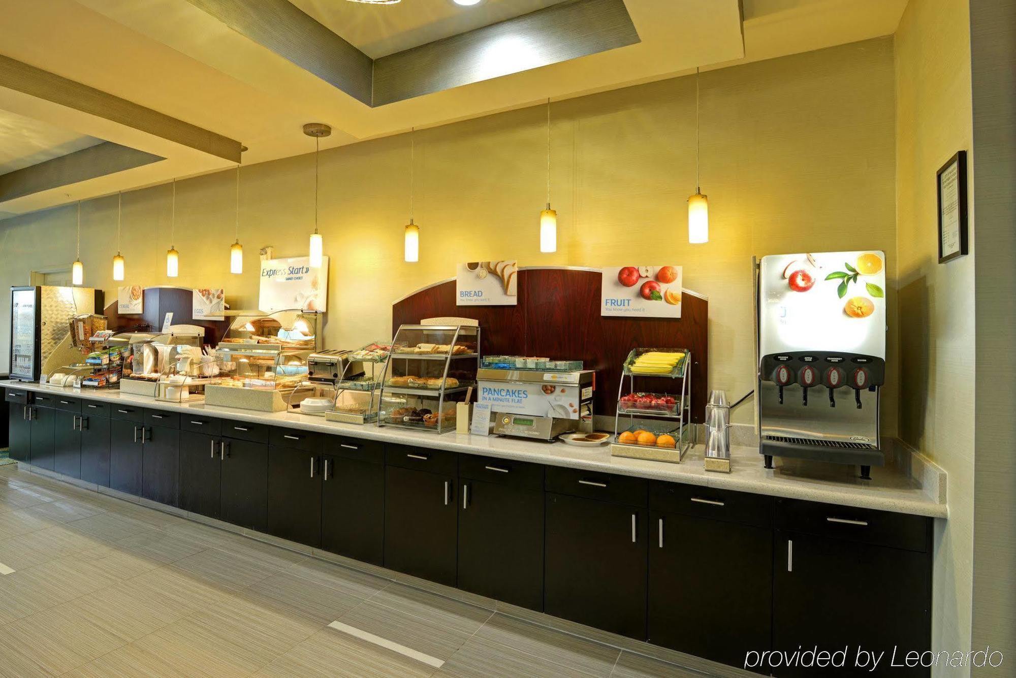 Holiday Inn Express & Suites Houston Northwest-Brookhollow By Ihg Kültér fotó